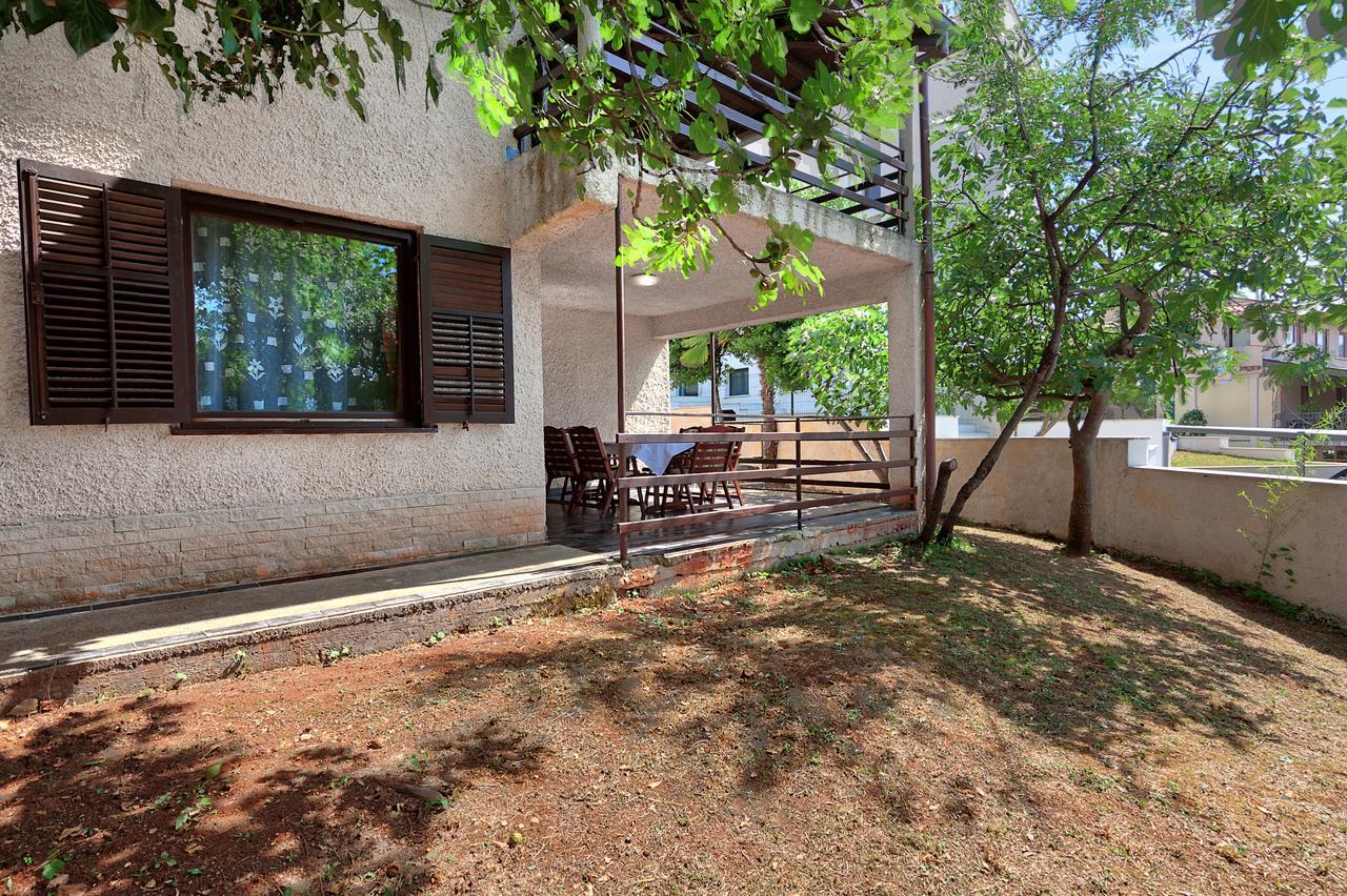 Vesna Apartamento Pjescana Uvala Exterior foto